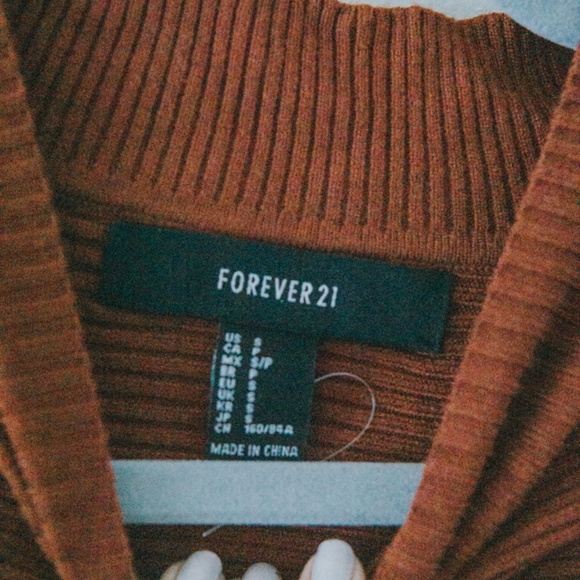 Dolman sleeve sweater in rusty red - Picture 2 of 2